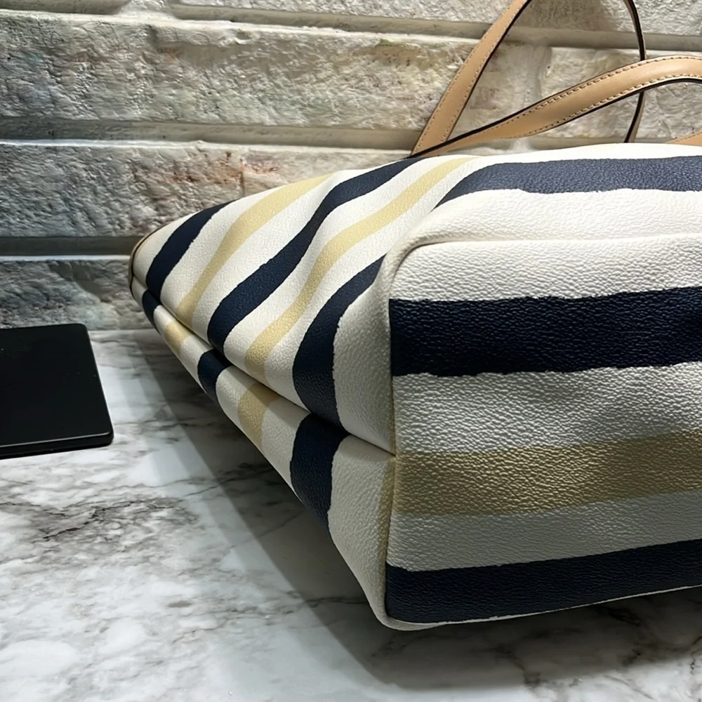 Kate Spade Bondi Road Striped Harmony Tote, Tan Cream & navy striped, Large VGUC - Picture 11 of 15